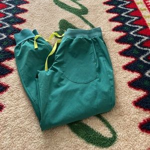 Figs Fion Scrub pants